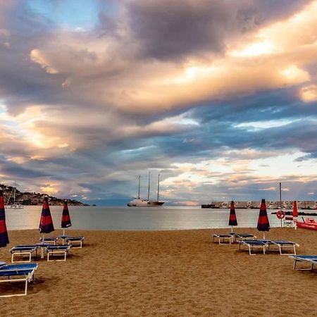 Sensoria Naxos Suites Джардини-Наксос Экстерьер фото